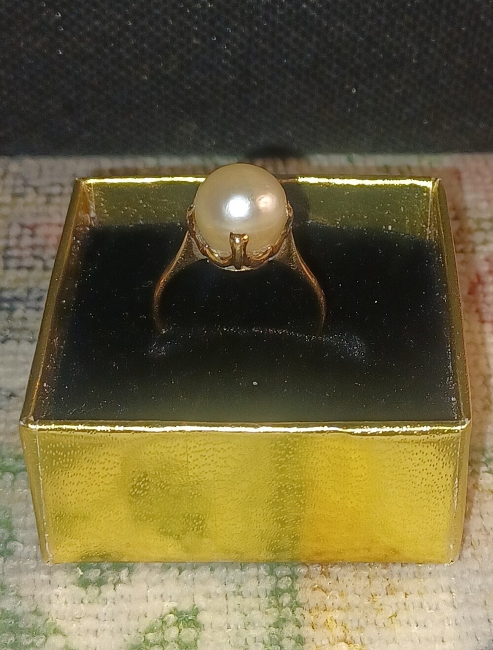 Ladies 14kt Gold Pearl Ring Size 6.5